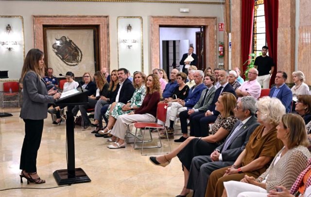 El Ayuntamiento de Murcia homenajea a los mayores con un acto institucional como inicio de la Semana del Mayor