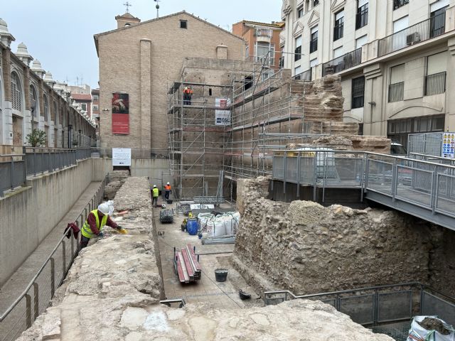 Avanzan las obras de conservación en la Muralla de Verónicas