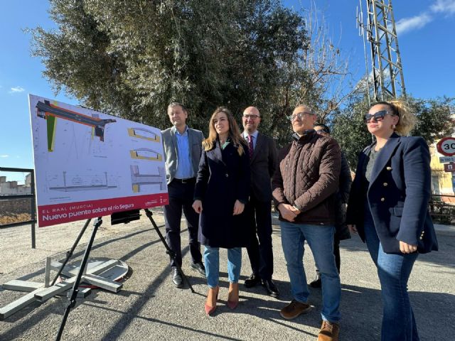 El nuevo puente de El Raal permitirá a los vecinos de la pedanía enlazar, en menos de 10 minutos, con las autovías del Reguerón y Zeneta-San Javier