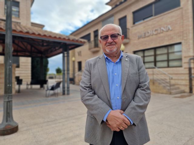 Francisco Esparza, catedrático de la UCAM, elegido presidente de la Sociedad Internacional de Cineantropometría