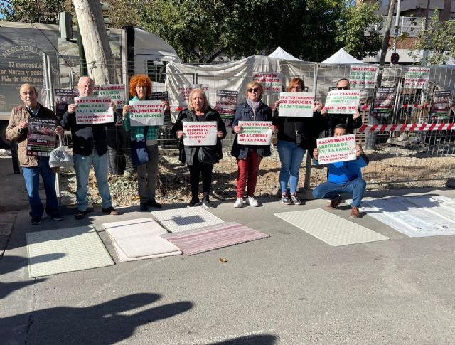 Vecinos de Vistabella, La Paz y La Fama protestan ante las obras en Avenida de la Fama