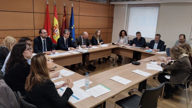 Murcia refuerza su posicionamiento en la Red de Destinos Turísticos Inteligentes con la creación de la Mesa DTI