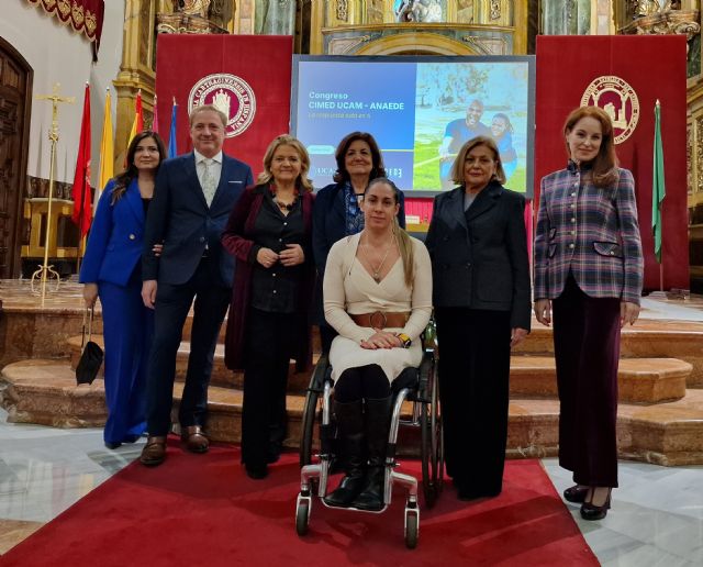 La inteligencia artificial y el liderazgo femenino, temas clave en el Congreso ANAEDE - UCAM