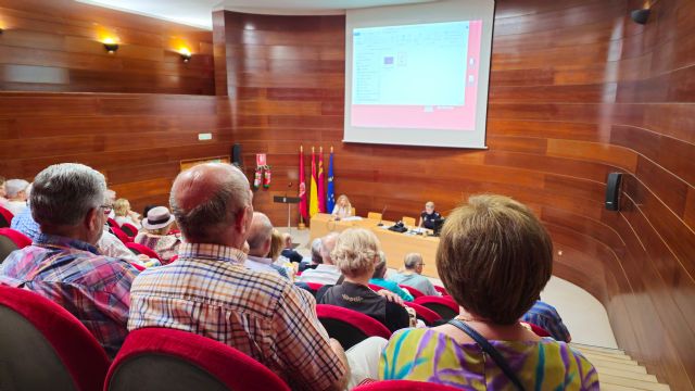 El Ayuntamiento de Murcia y Policía Nacional juntos para prevenir el abuso y maltrato a los mayores