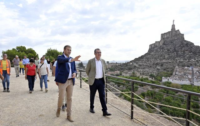 Monteagudo alberga un nuevo mirador en el que contemplar la ciudad desde el Palacio del Rey Lobo