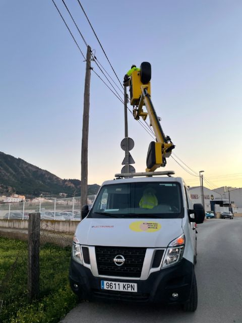 Más de 40 calles de La Albatalía y dos de Murcia renuevan su alumbrado y lo hacen ecoeficiente