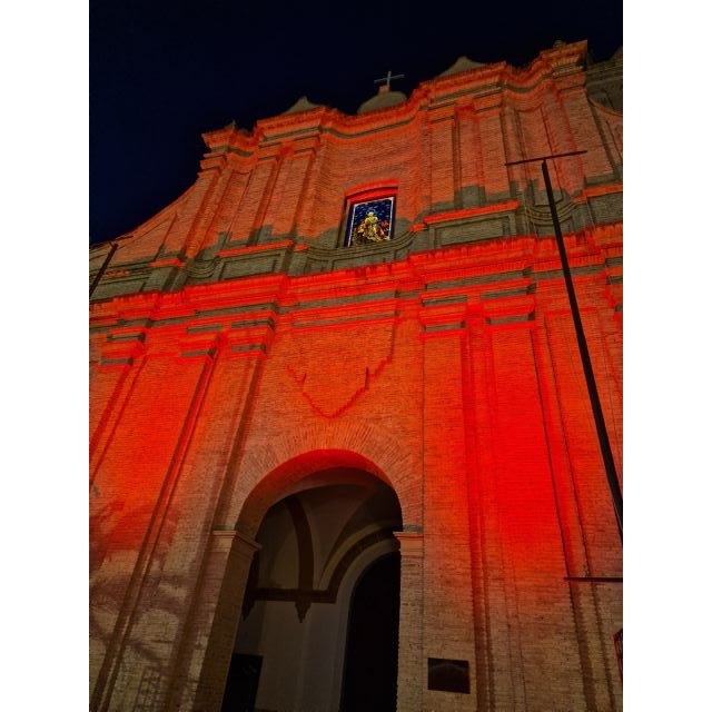 La UCAM ilumina Los Jerónimos por la Iglesia Perseguida