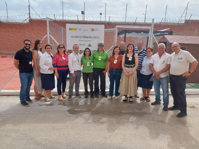 Huerto terapéutico en Centro Penitenciario Murcia-I para internos con problemas de salud mental